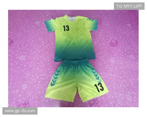 全球顶级足球豪门球衣配置综合实力排行榜趋势洞察与深度解析全景 全球顶级足球豪门球衣配置综合实力排行榜趋势洞察与深度解析全景